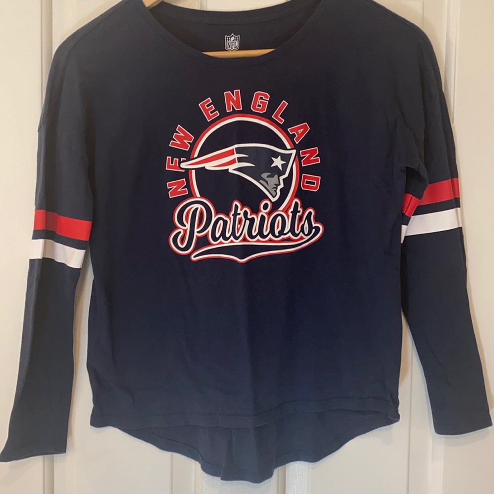 Girls hi-how New England Patriots NFL top (size L)